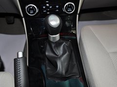 2012款 1.8L 手动 时尚型