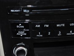2012款 1.8L 手动 时尚型