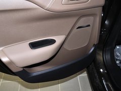 2012款 1.6T 自动 雅致版