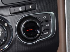 2012款 1.6T 自动 雅致版