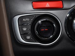 2012款 1.6T 自动 雅致版