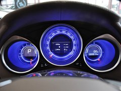 2012款 1.6T 自动 雅致版
