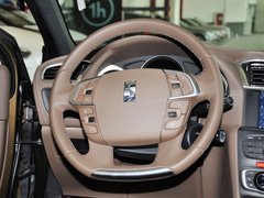 2012款 1.6T 自动 雅致版