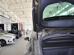 2012款 1.6T 自动 雅致版