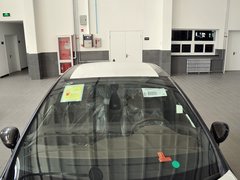 2012款 1.6T 自动 雅致版