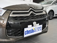 2012款 1.6T 自动 雅致版