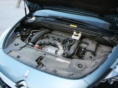 2012款 1.6T 自动 尊享版 5座