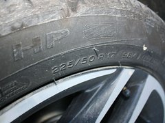 2012款 1.6T 自动 尊享版 5座