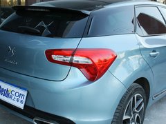 2012款 1.6T 自动 尊享版 5座