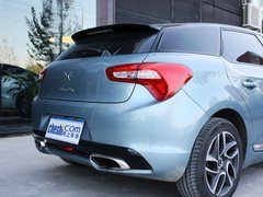 2012款 1.6T 自动 尊享版 5座
