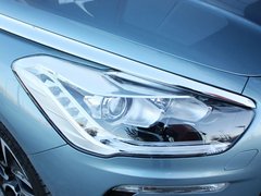 2012款 1.6T 自动 尊享版 5座