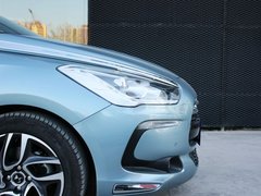 2012款 1.6T 自动 尊享版 5座