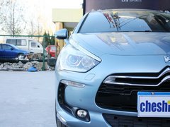 2012款 1.6T 自动 尊享版 5座