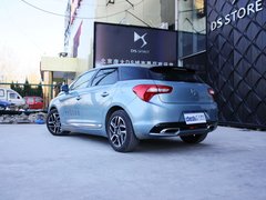 2012款 1.6T 自动 尊享版 5座