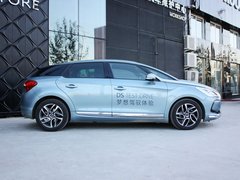 2012款 1.6T 自动 尊享版 5座
