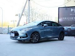 2012款 1.6T 自动 尊享版 5座