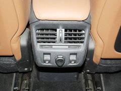 2012款 1.6T 自动 尊享版 5座
