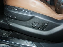 2012款 1.6T 自动 尊享版 5座