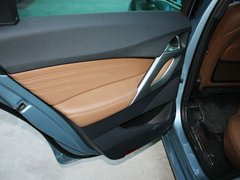 2012款 1.6T 自动 尊享版 5座