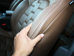 2012款 1.6T 自动 尊享版 5座