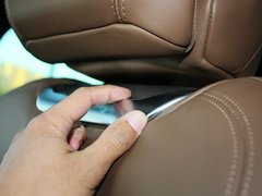 2012款 1.6T 自动 尊享版 5座
