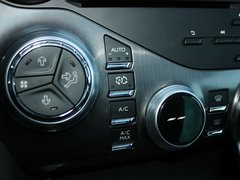 2012款 1.6T 自动 尊享版 5座