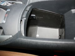 2012款 1.6T 自动 尊享版 5座