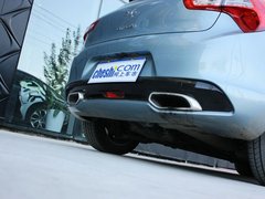 2012款 1.6T 自动 尊享版 5座