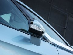 2012款 1.6T 自动 尊享版 5座