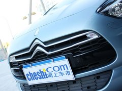 2012款 1.6T 自动 尊享版 5座