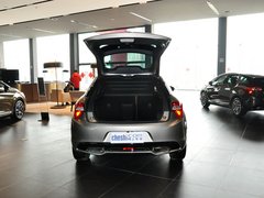 2012款 1.6T 自动 尊享版 5座
