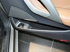 2012款 1.6T 自动 尊享版 5座