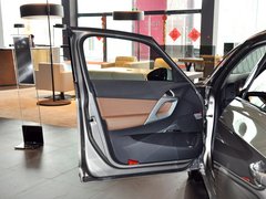 2012款 1.6T 自动 尊享版 5座