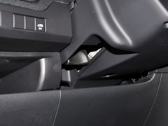 2012款 1.6T 自动 尊享版 5座