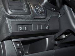2012款 1.6T 自动 尊享版 5座