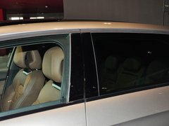 2012款 1.6T 自动 尊享版 5座