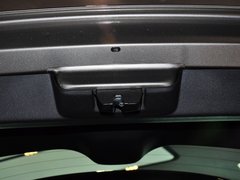 2012款 1.6T 自动 尊享版 5座
