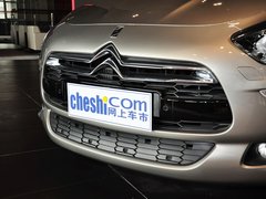 2012款 1.6T 自动 尊享版 5座
