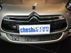 2012款 1.6T 自动 尊享版 5座