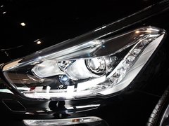 2012款 1.6T 自动 尊享版 5座