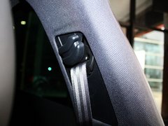2012款 1.6T 自动 尊享版 5座