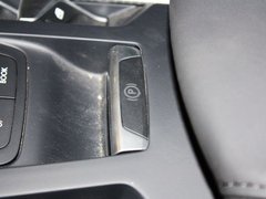 2012款 1.6T 自动 尊享版 5座