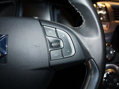 2012款 1.6T 自动 尊享版 5座
