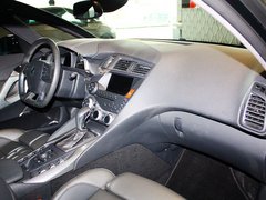 2012款 1.6T 自动 尊享版 5座