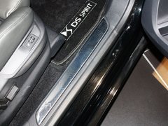 DS 5(进口) 2012款 1.6T 自动 尊享版 5座