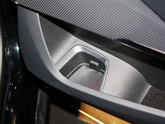 2012款 1.6T 自动 尊享版 5座