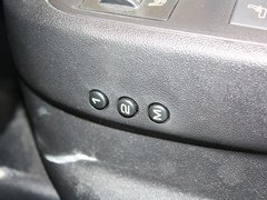 2012款 1.6T 自动 尊享版 5座