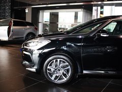 2012款 1.6T 自动 尊享版 5座