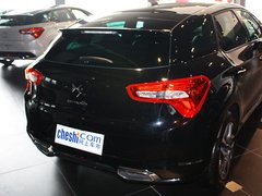 2012款 1.6T 自动 尊享版 5座