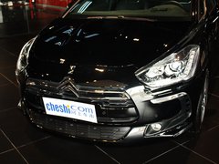 2012款 1.6T 自动 尊享版 5座